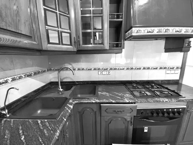 Foto de cocina en un piso en alquiler