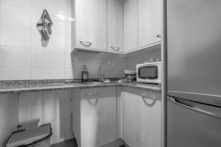 Foto de cocina en un piso en alquiler