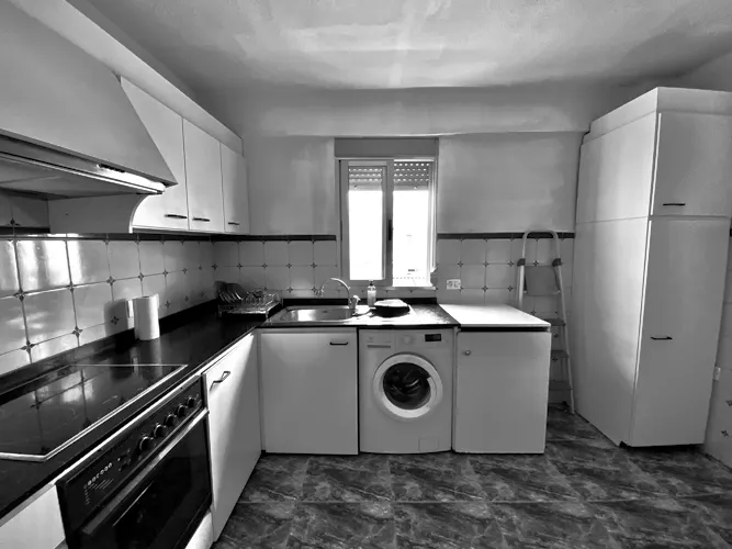 Foto de cocina en un piso en alquiler