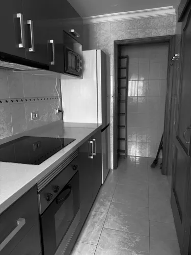 Foto de cocina en un piso en alquiler
