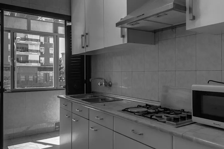 Foto de cocina en un piso en alquiler