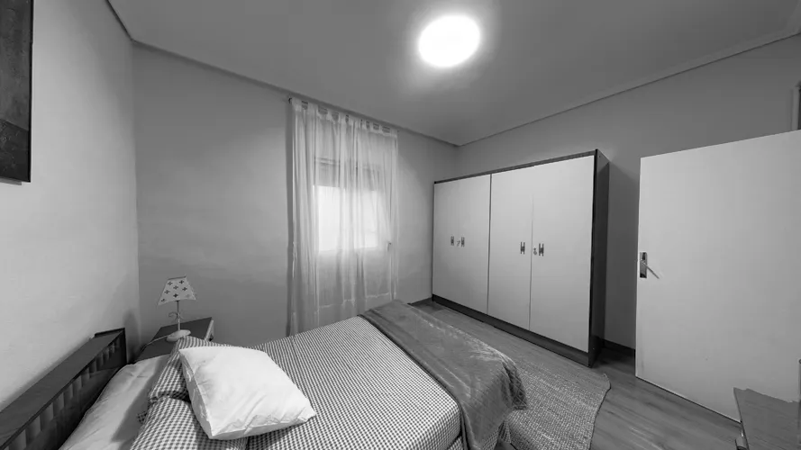 Foto de dormitorio en un piso en alquiler