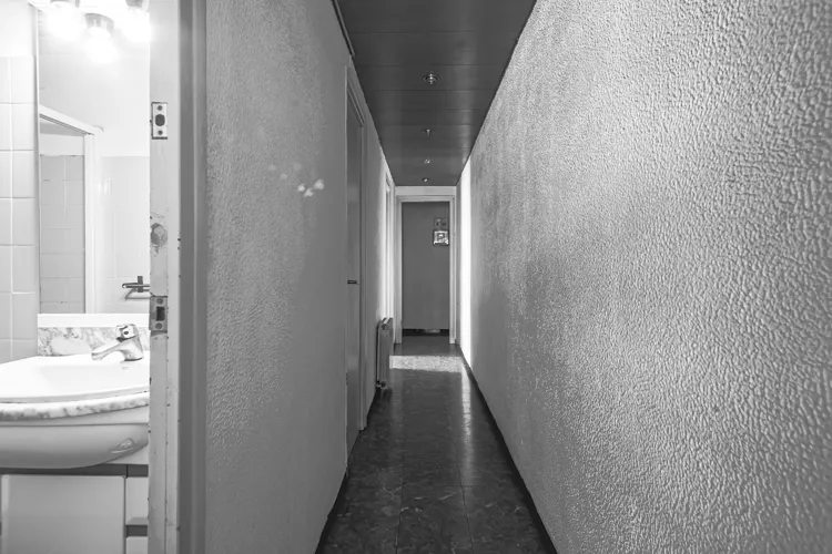 Foto de pasillo en un piso en alquiler