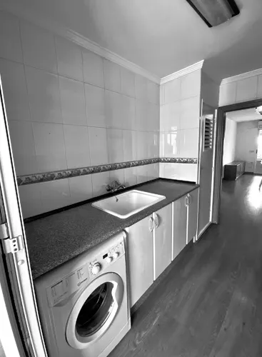 Foto de cocina en un piso en alquiler