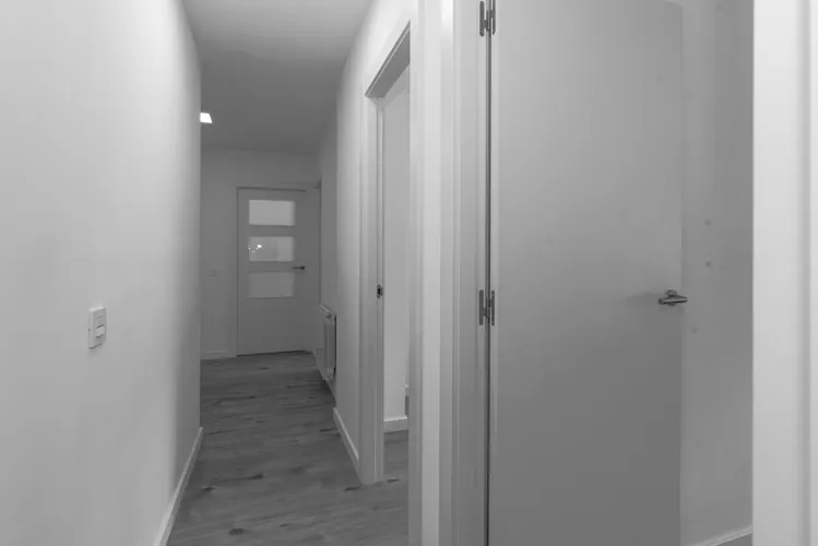 Foto de pasillo en un piso en alquiler