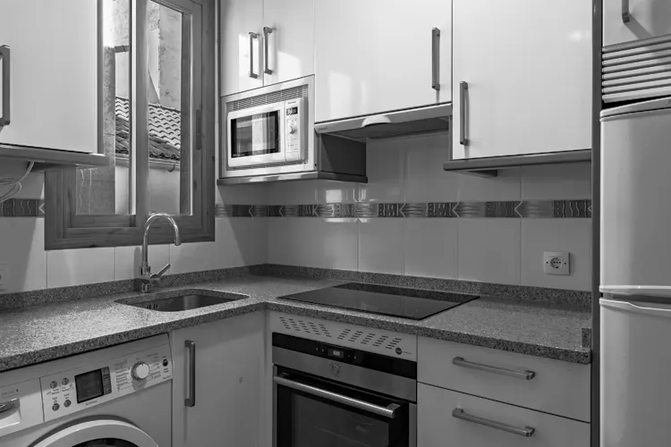 Foto de cocina en un piso en alquiler
