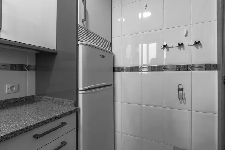 Foto de cocina en un piso en alquiler