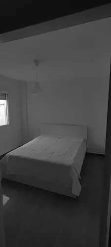 Foto de dormitorio en un piso en alquiler