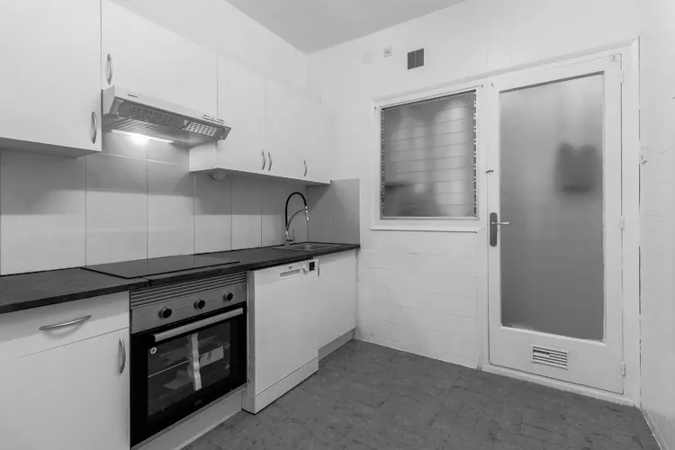 Foto de cocina en un piso en alquiler