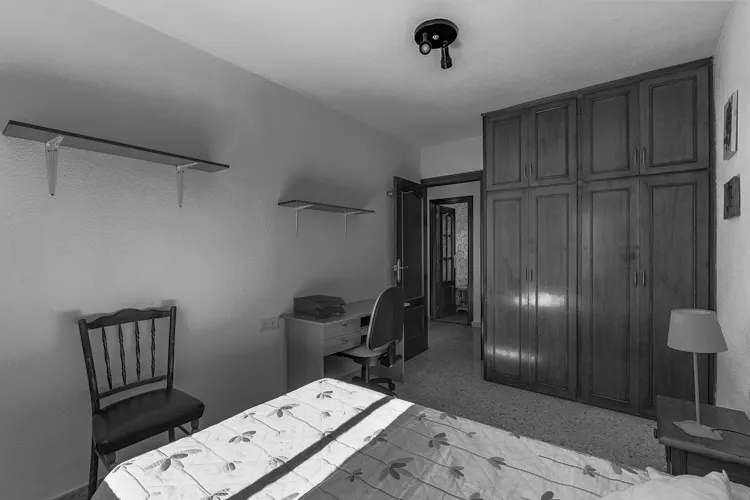 Foto de dormitorio en un piso en alquiler