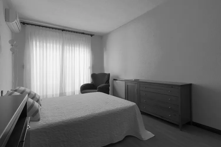 Foto de dormitorio en un piso en alquiler