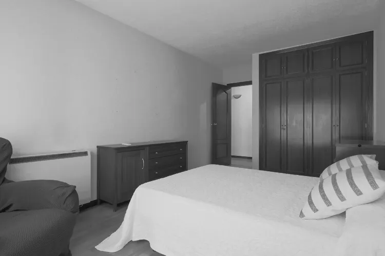 Foto de dormitorio en un piso en alquiler