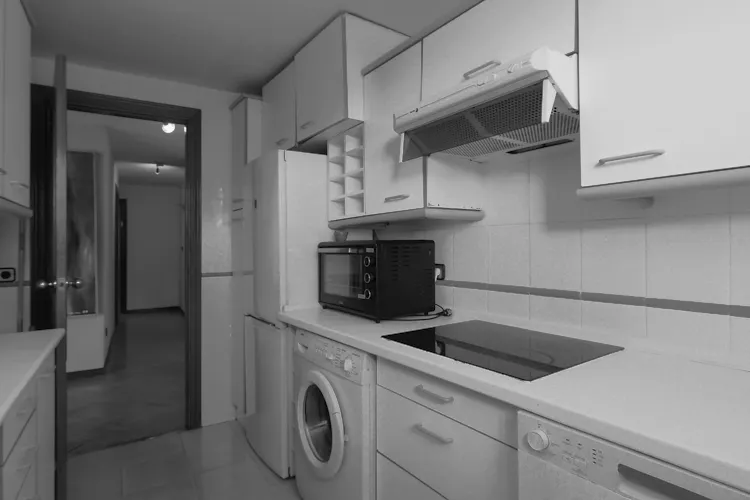 Foto de cocina en un piso en alquiler