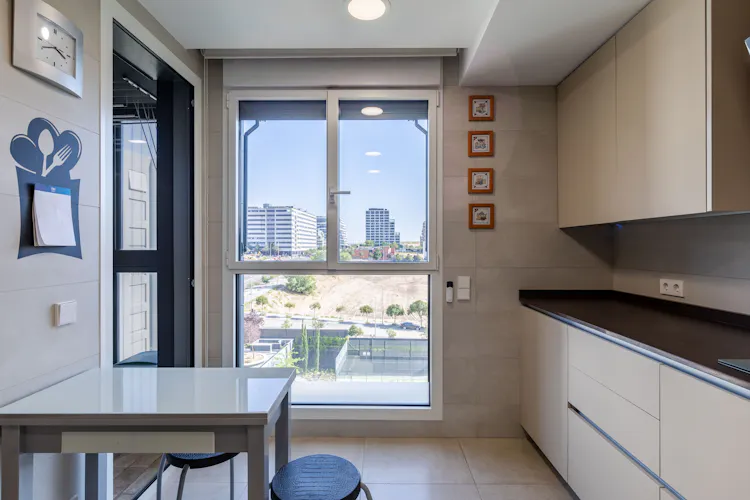 Foto de cocina en un piso en alquiler