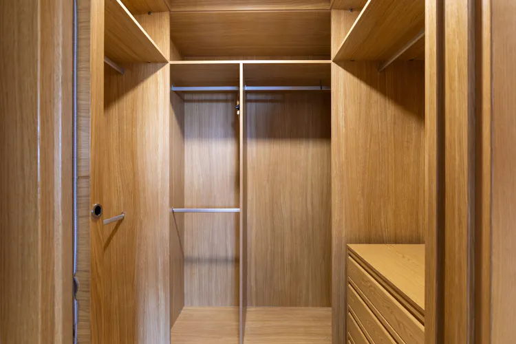Foto de vestidor en un piso en alquiler