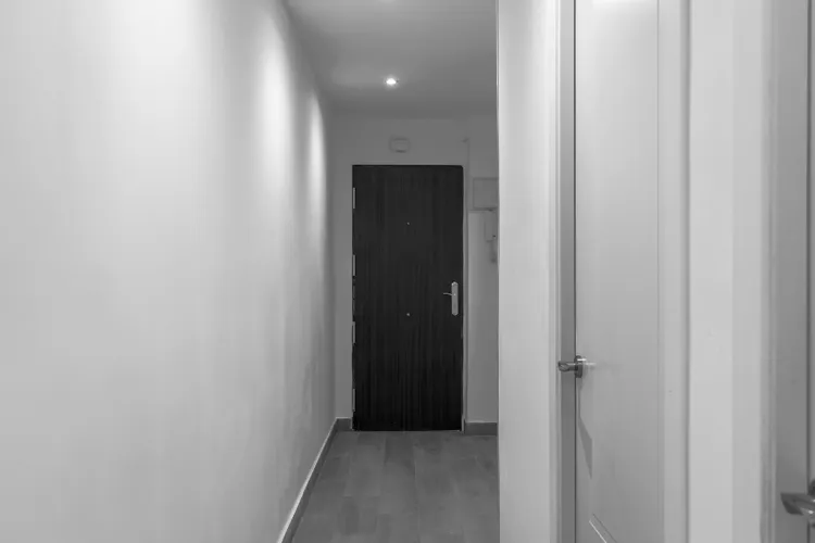 Foto de pasillo en un piso en alquiler
