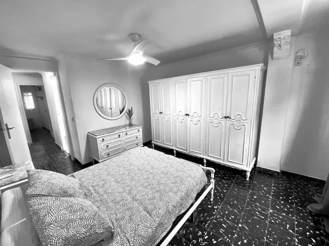 Foto de dormitorio en un piso en alquiler