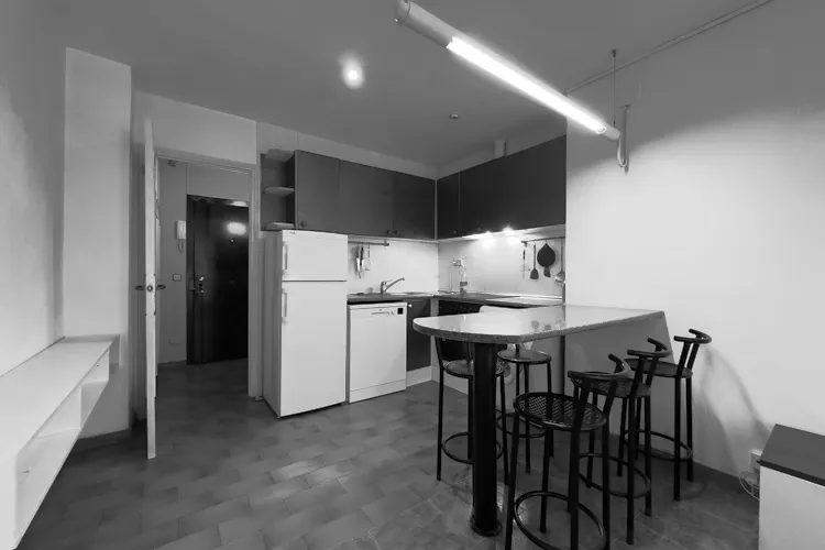 Foto de cocina en un piso en alquiler