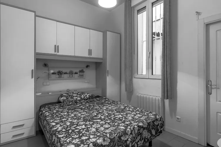 Foto de dormitorio en un piso en alquiler