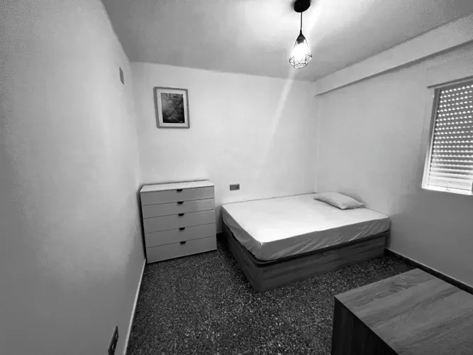 Foto de habitación en un piso en alquiler