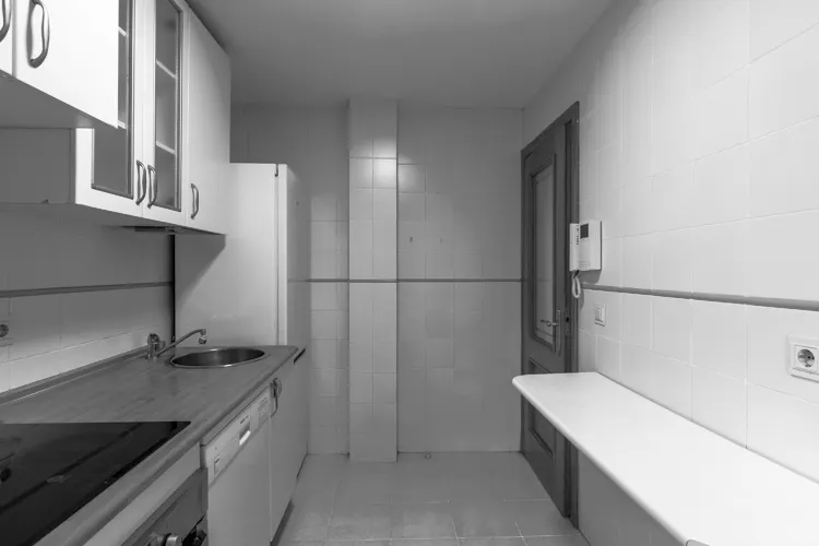 Foto de cocina en un piso en alquiler