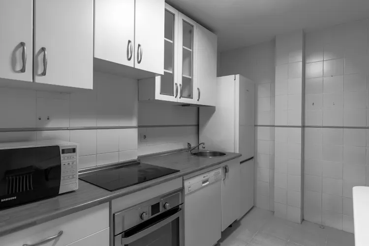 Foto de cocina en un piso en alquiler
