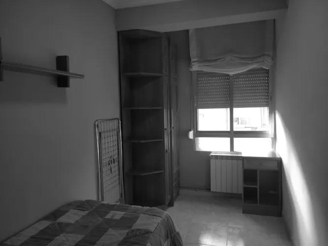 Foto de dormitorio en un piso en alquiler