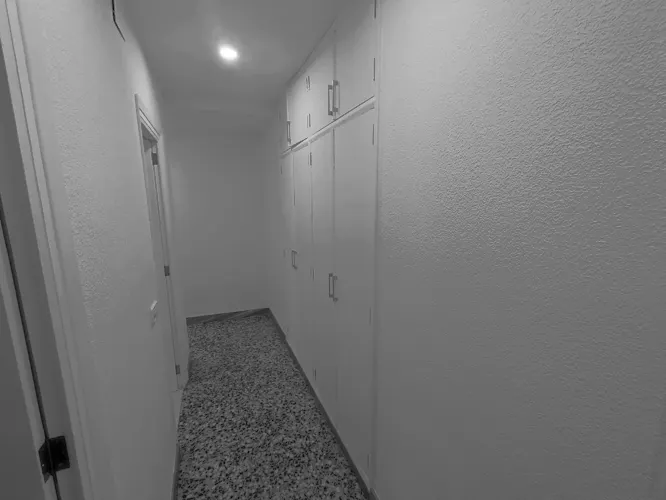 Foto de pasillo en un piso en alquiler