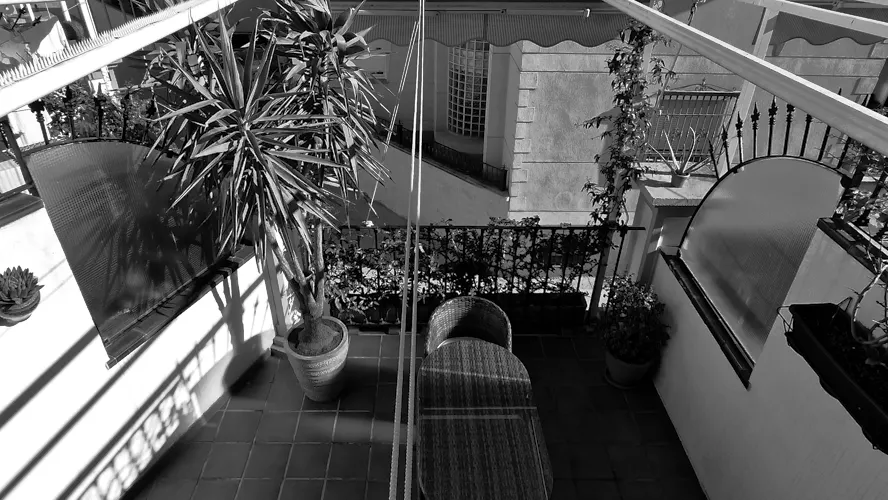 Foto de patio en un piso en alquiler
