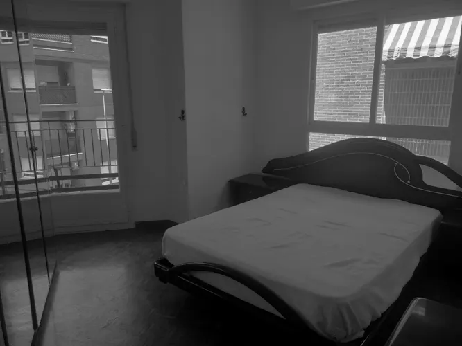 Foto de dormitorio en un piso en alquiler