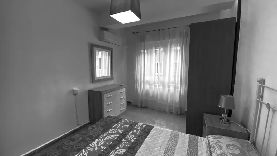 Foto de dormitorio en un piso en alquiler