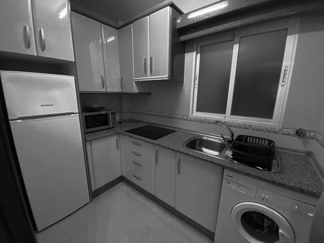 Foto de cocina en un piso en alquiler