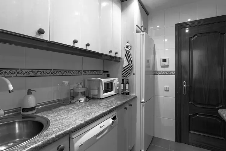 Foto de cocina en un piso en alquiler