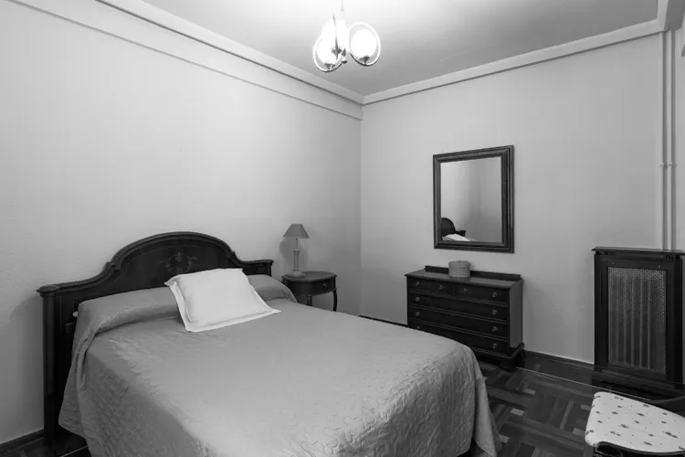 Foto de dormitorio en un piso en alquiler