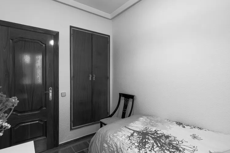 Foto de dormitorio en un piso en alquiler