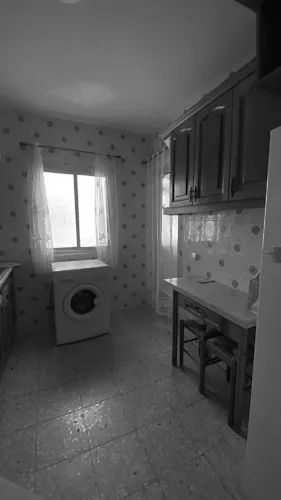 Foto de cocina en un piso en alquiler