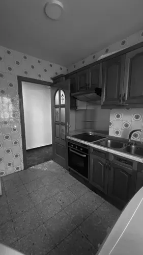 Foto de cocina en un piso en alquiler