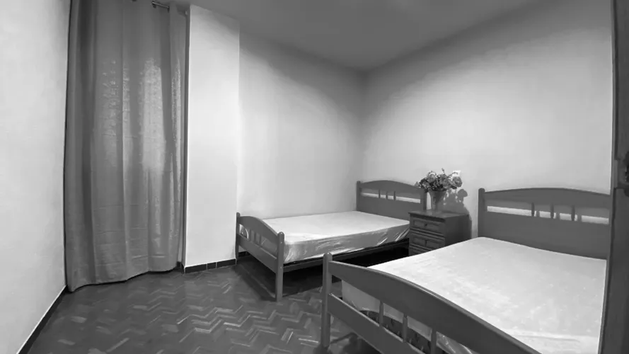 Foto de dormitorio en un piso en alquiler