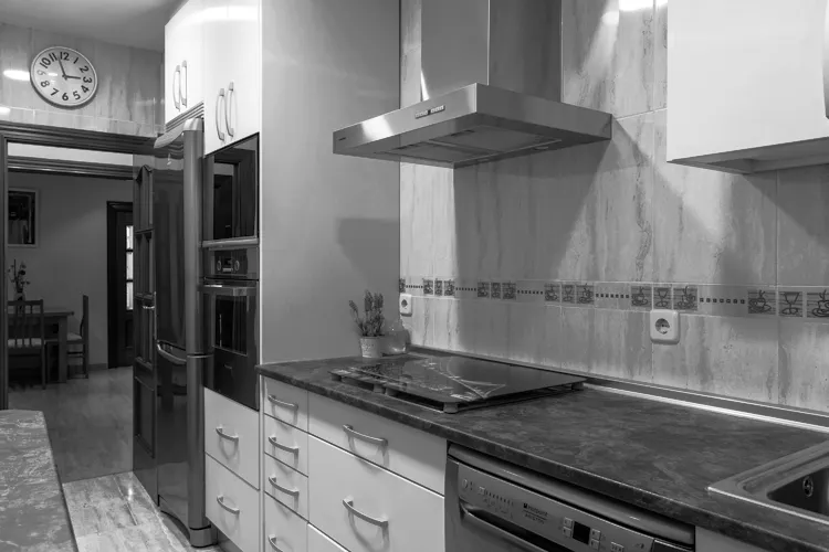 Foto de cocina en un piso en alquiler