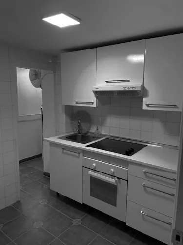 Foto de cocina en un piso en alquiler