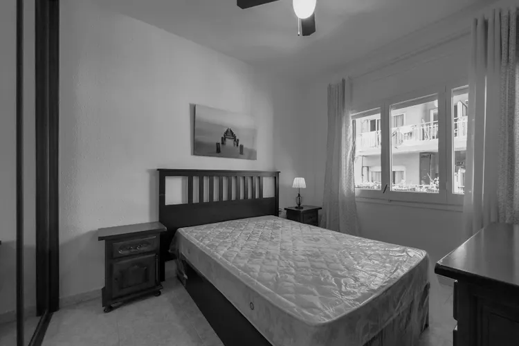 Foto de dormitorio en un piso en alquiler