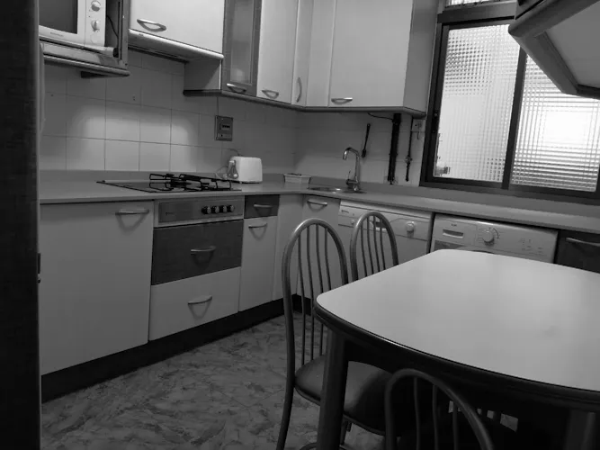 Foto de cocina en un piso en alquiler