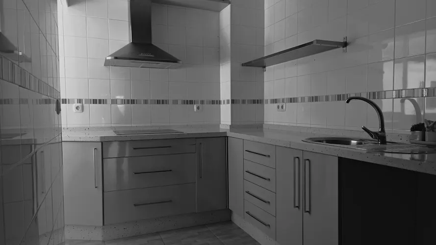 Foto de cocina en un piso en alquiler