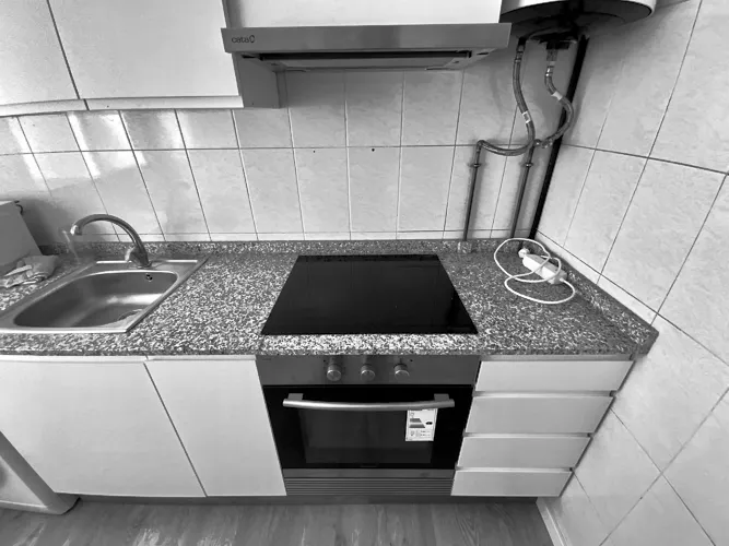 Foto de cocina en un piso en alquiler