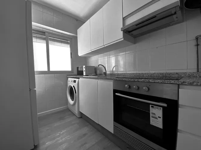 Foto de cocina en un piso en alquiler