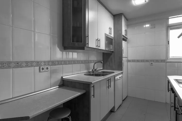 Foto de cocina en un piso en alquiler