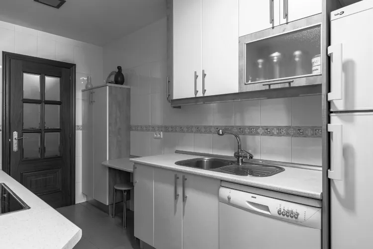 Foto de cocina en un piso en alquiler