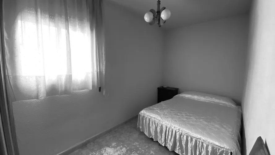 Foto de dormitorio en un piso en alquiler