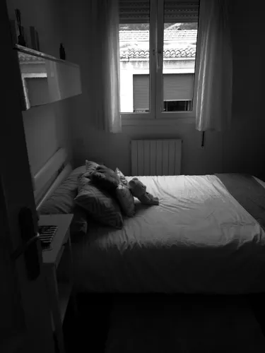 Foto de dormitorio en un piso en alquiler