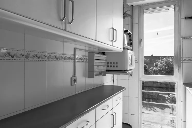 Foto de cocina en un piso en alquiler